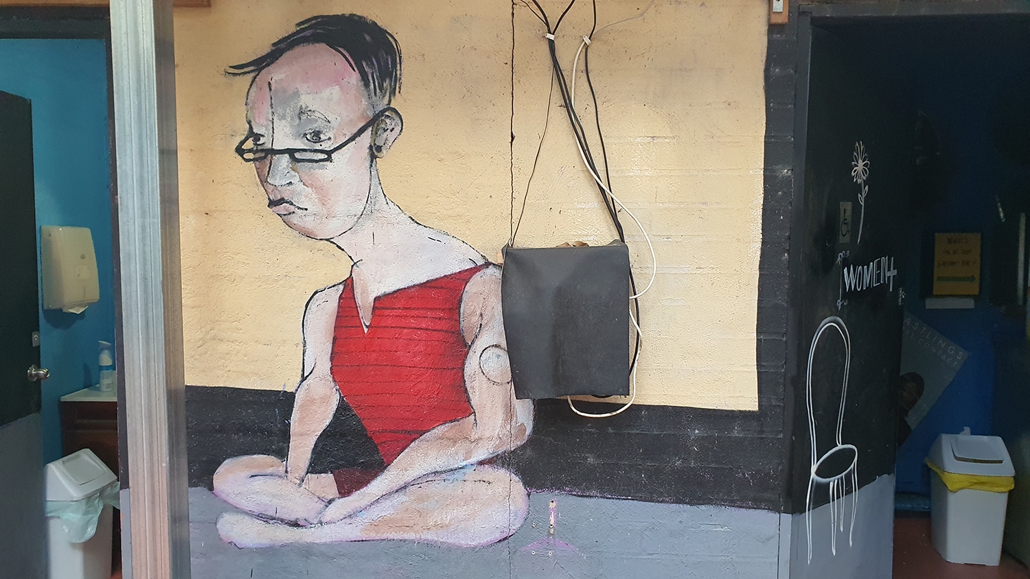 Sappho Books Cafe and Bar Glebe Cafes Bars Sydney Art Out Live January 2021 Captain Earwax Daniel OToole (1)