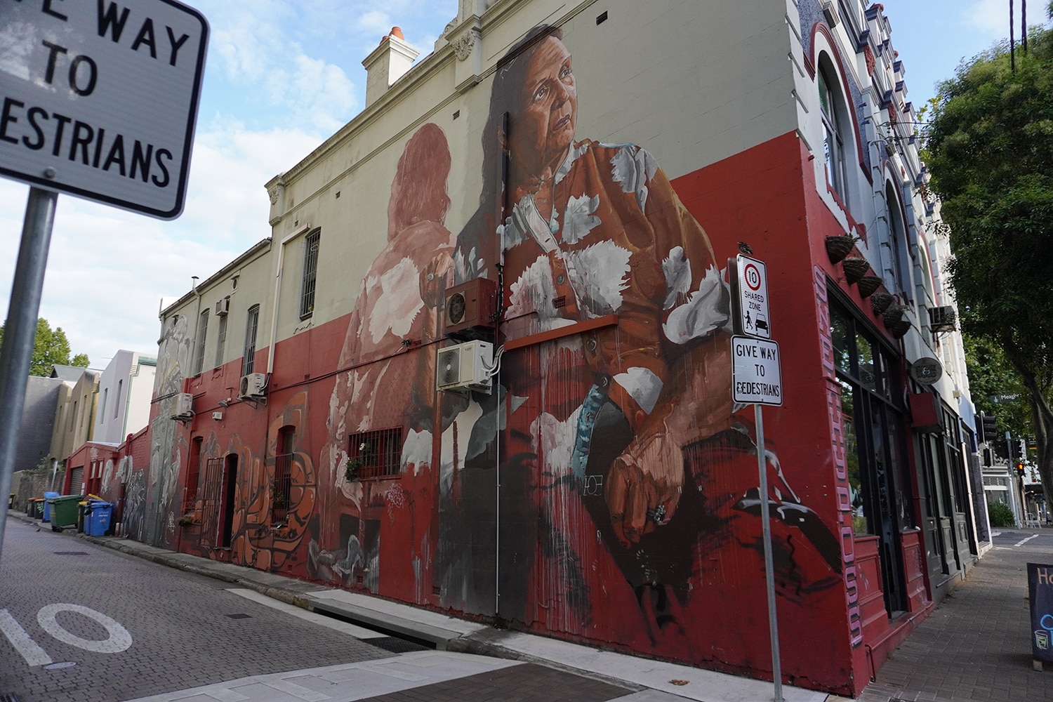 Teggs Lane Chippendale Street Art Sydney Art Out Live January 2021 (2) Fintan Magee